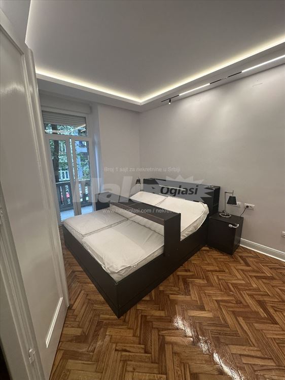 Namesten Salonac Donji Dorcolu kompletno Renoviran — 12