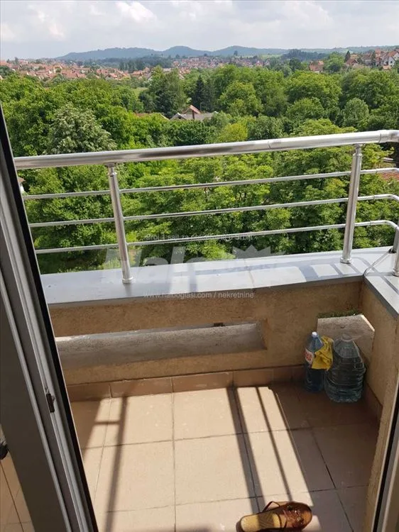 Odličan stan 2.0 48m2+parking u centru Lazarevca — 7