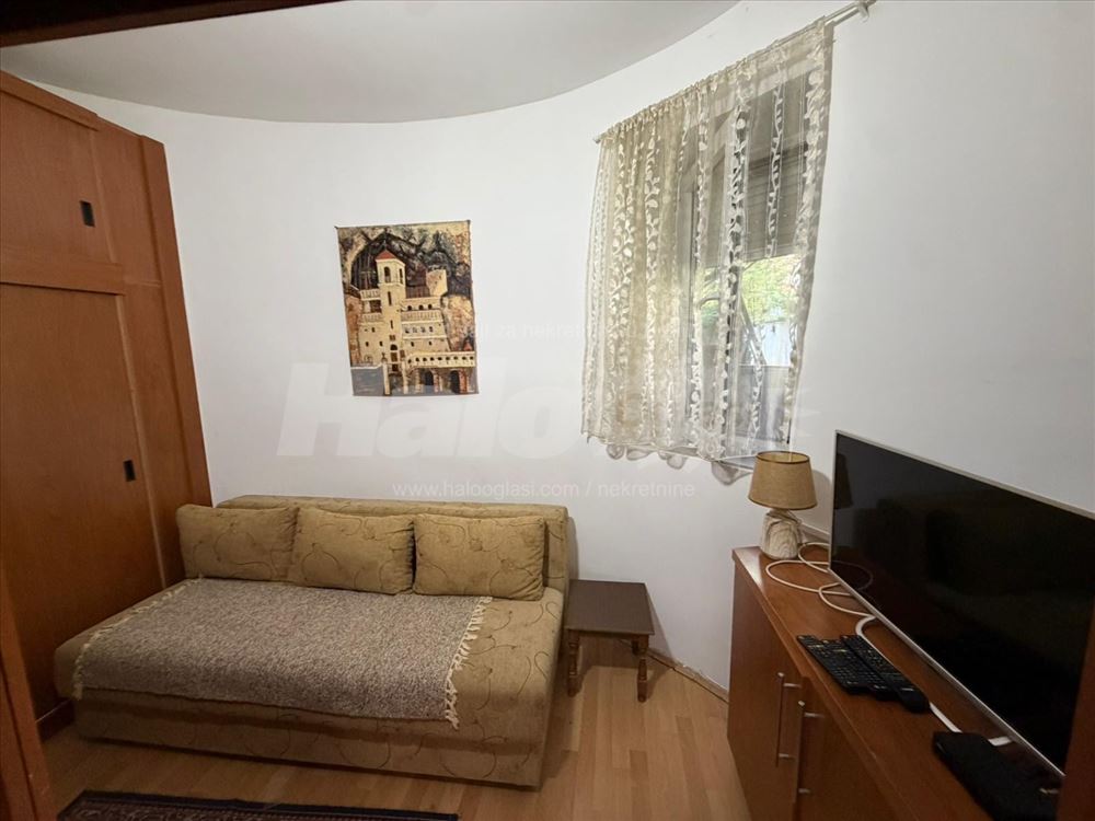 Namešten stan 32m² – Krunska, Vračar — 7