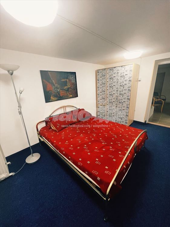 Namešten stan 80m² Banovo brdo od 01.07. — 5