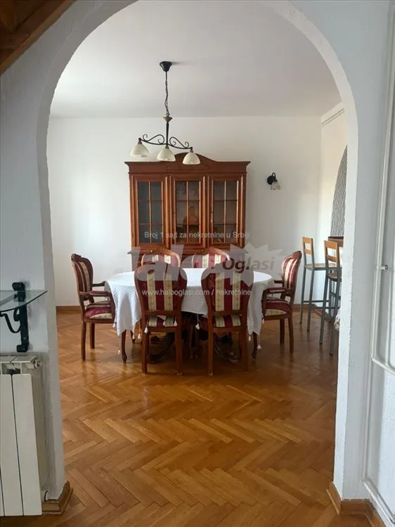Namesten stan Duplex100m2 NIS pumpa — 3