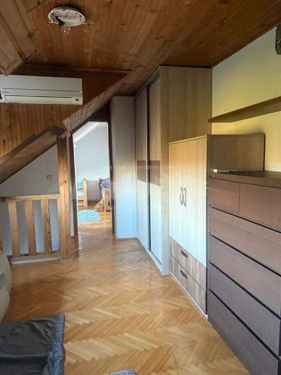 Namesten stan Duplex100m2 NIS pumpa — 10