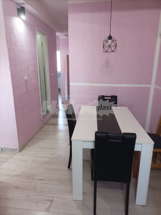 Namešten stan u kući, 50m2, na prvom spratu — 7