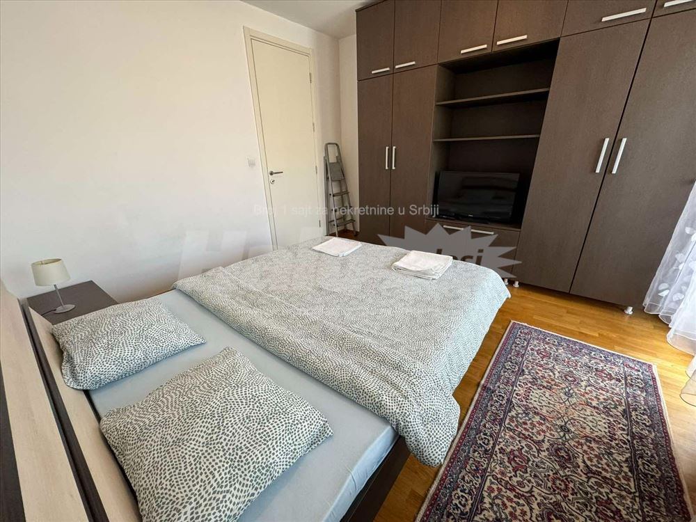 Namešten 2.0 stan u Belvilu, zgrada Jorgovan — 7