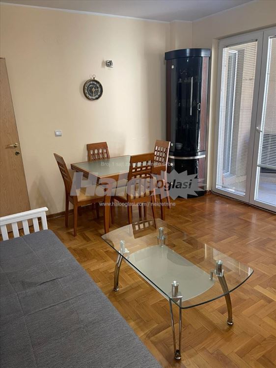 Namešten dvosoban stan 52m², Beograd-Voždovac FON — 3