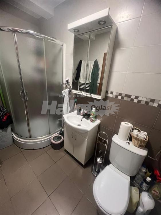 Namešten Jednoiposoban Stan 41m2 Altina Top — 10