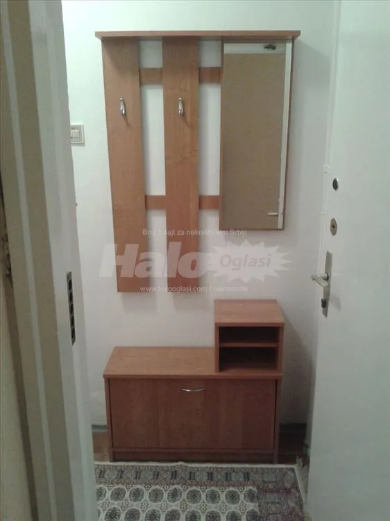 Namešten komforan stan na izuzetnoj lokaciji — 7