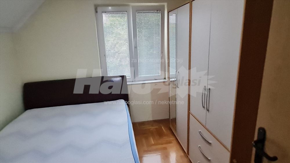 Namešten odličan nov stan u porodičnoj kuci — 4