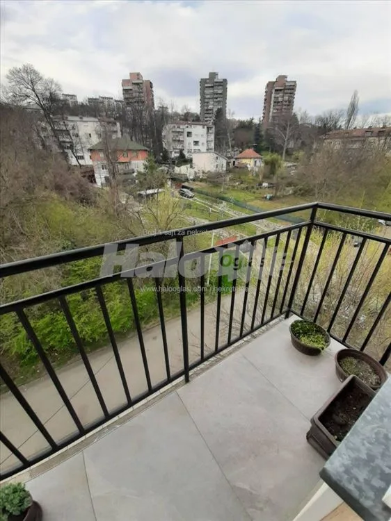 Namešten porodični stan u mirnom delu Rakovice — 12