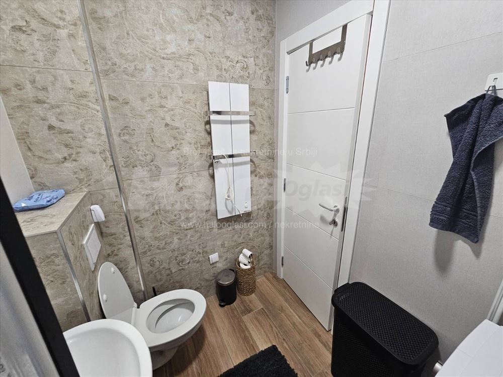 Namešten stan 1.5 Ledine, parking, niske režije — 8