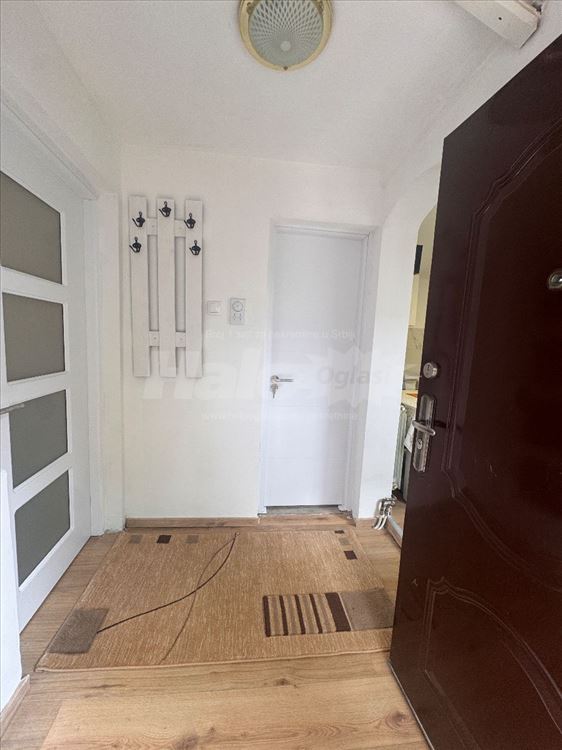 Namešten stan 32m² Dušanovac – niski troškovi, CG — 4