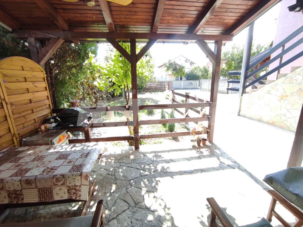 Namešten stan 45m2 Ledine — 9