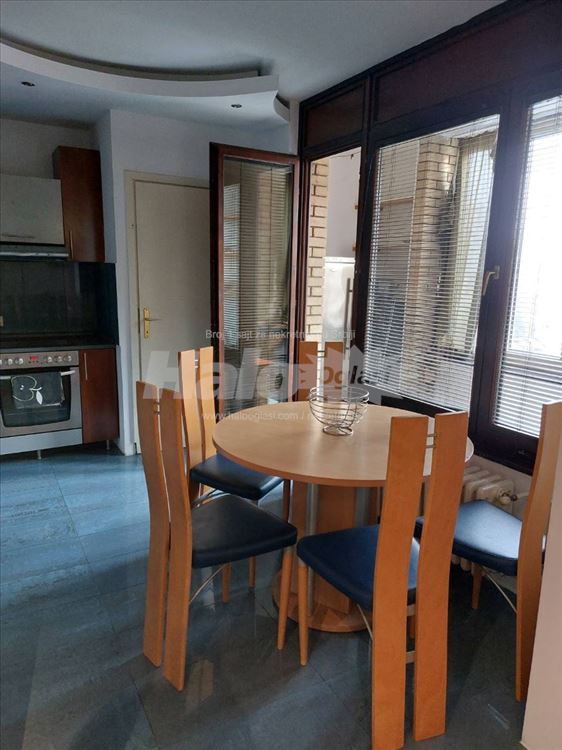 Namešten stan, 67m2, Bežanijska kosa, vlasnik — 10