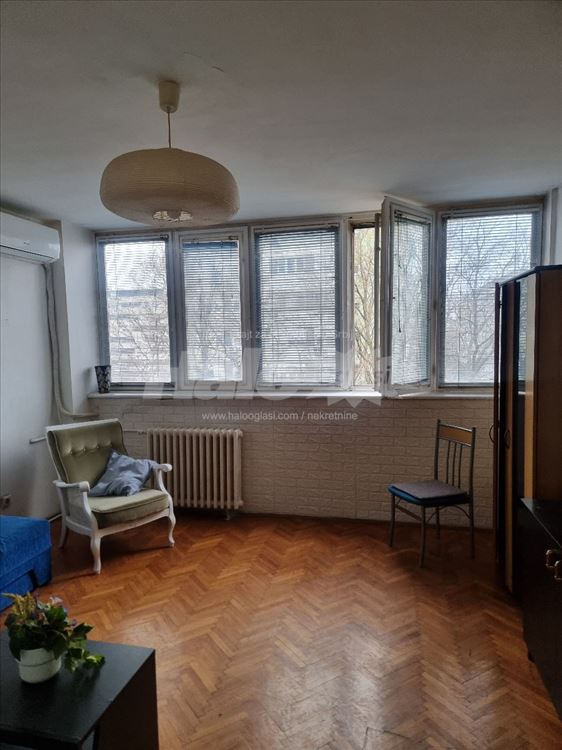 Namešten stan Fontana — 2