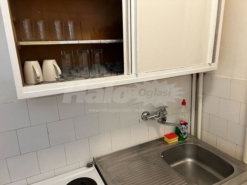 Namešten stan Fontana — 8