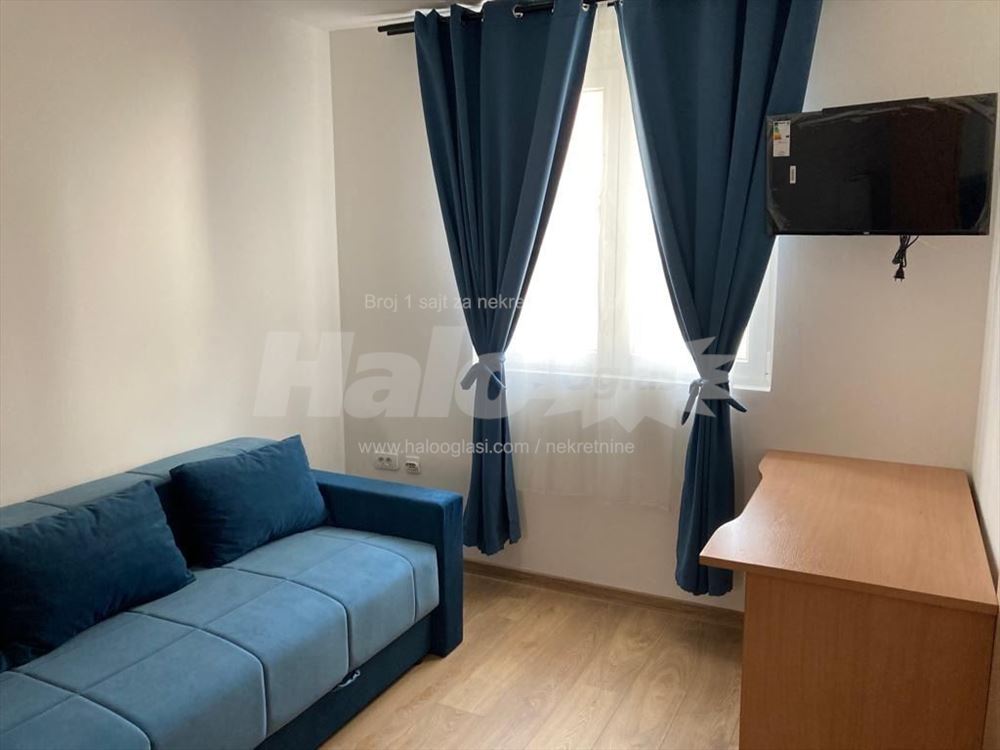 Namešten stan kod Bogoslovije — 6