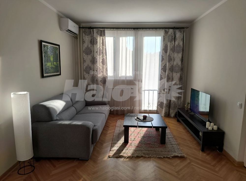 Namešten stan na odličnoj lokaciji -od 08.01.26 — 2