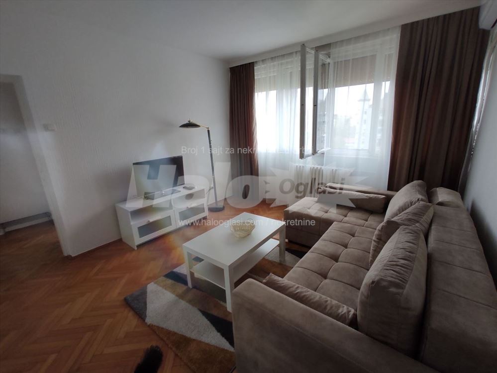 Namešten stan, Novi Beograd, Dzona Kenedija — 2