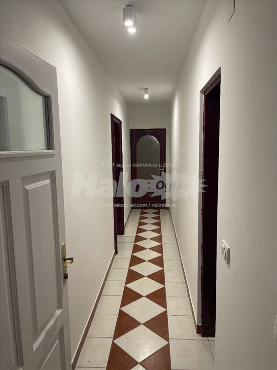 Namešten stan od 160m2, u kući, na Altini — 3