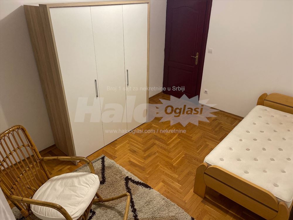 Namešten stan od 160m2, u kući, na Altini — 12