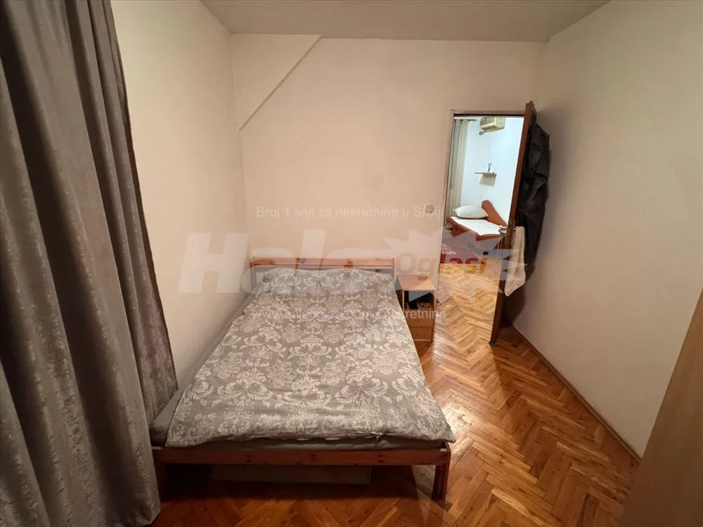 Namešten stan u Krnjači — 12