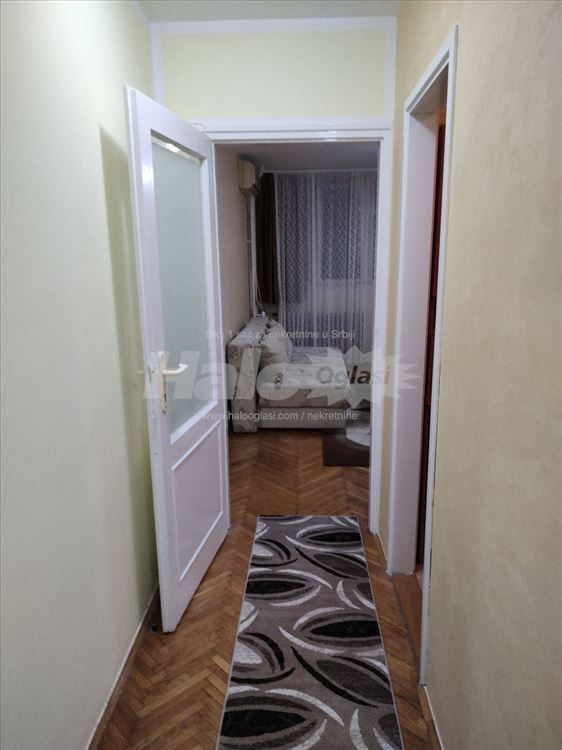 Namešten stan,33 kvadrata,Fontana, Novi Beograd — 2