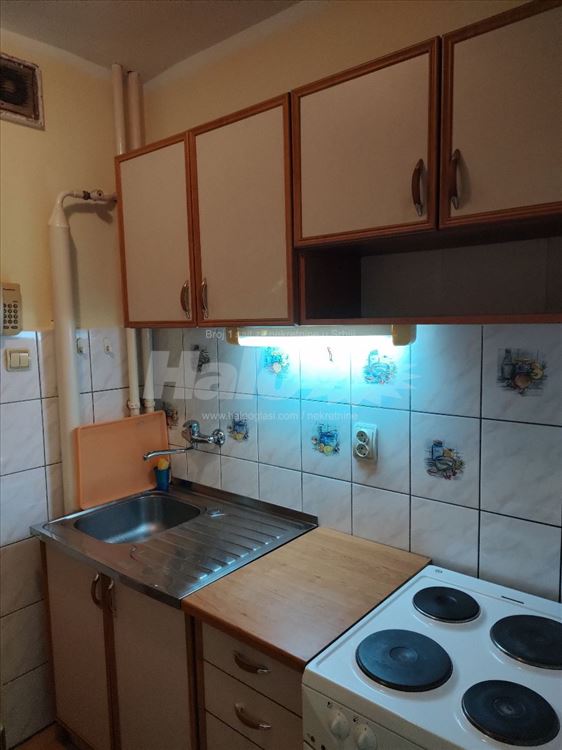 Namešten stan,33 kvadrata,Fontana, Novi Beograd — 3
