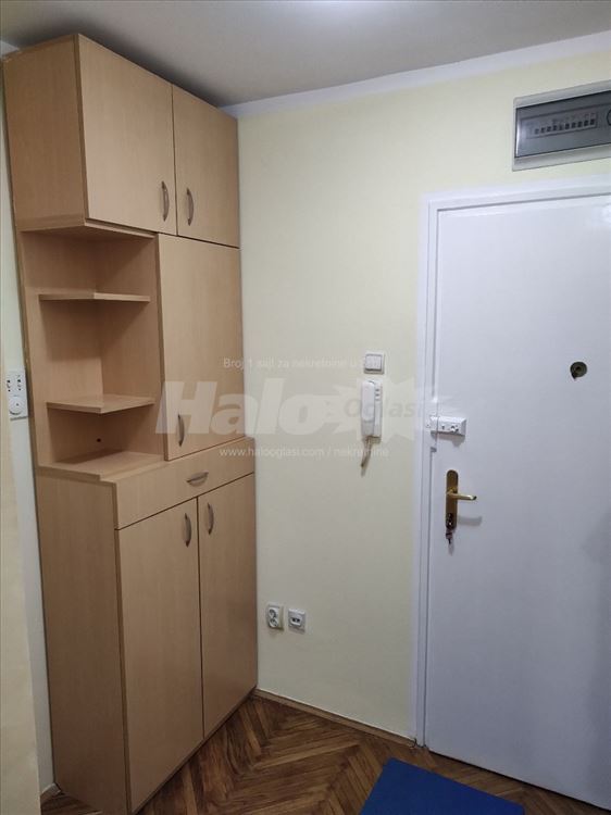 Namešten stan,33 kvadrata,Fontana, Novi Beograd — 4