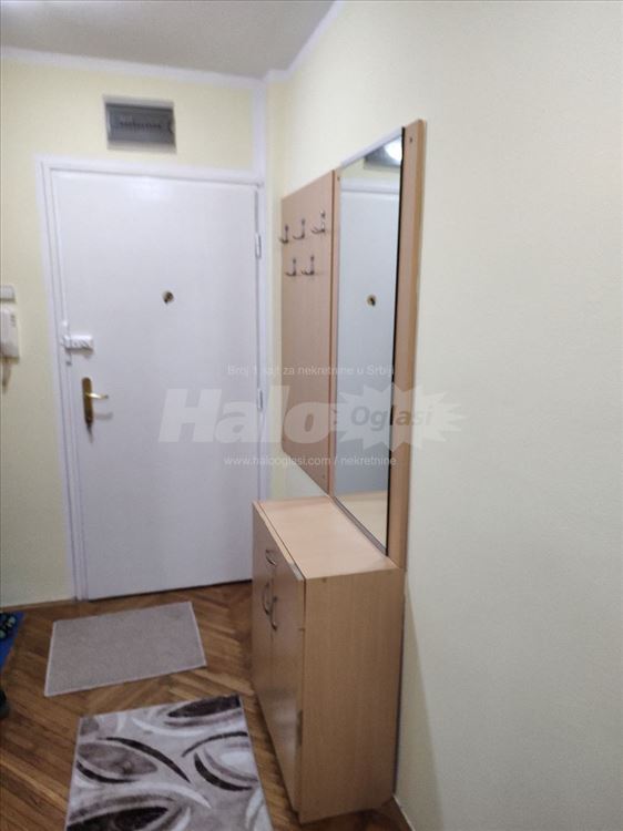 Namešten stan,33 kvadrata,Fontana, Novi Beograd — 8