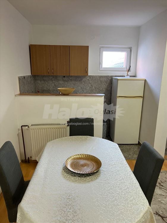 Namešten stan,Beli karton,Exstra lokacija — 3