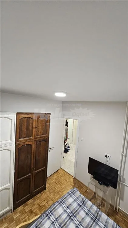 Namešten trosoban stan u Borči – Centar 3 — 11