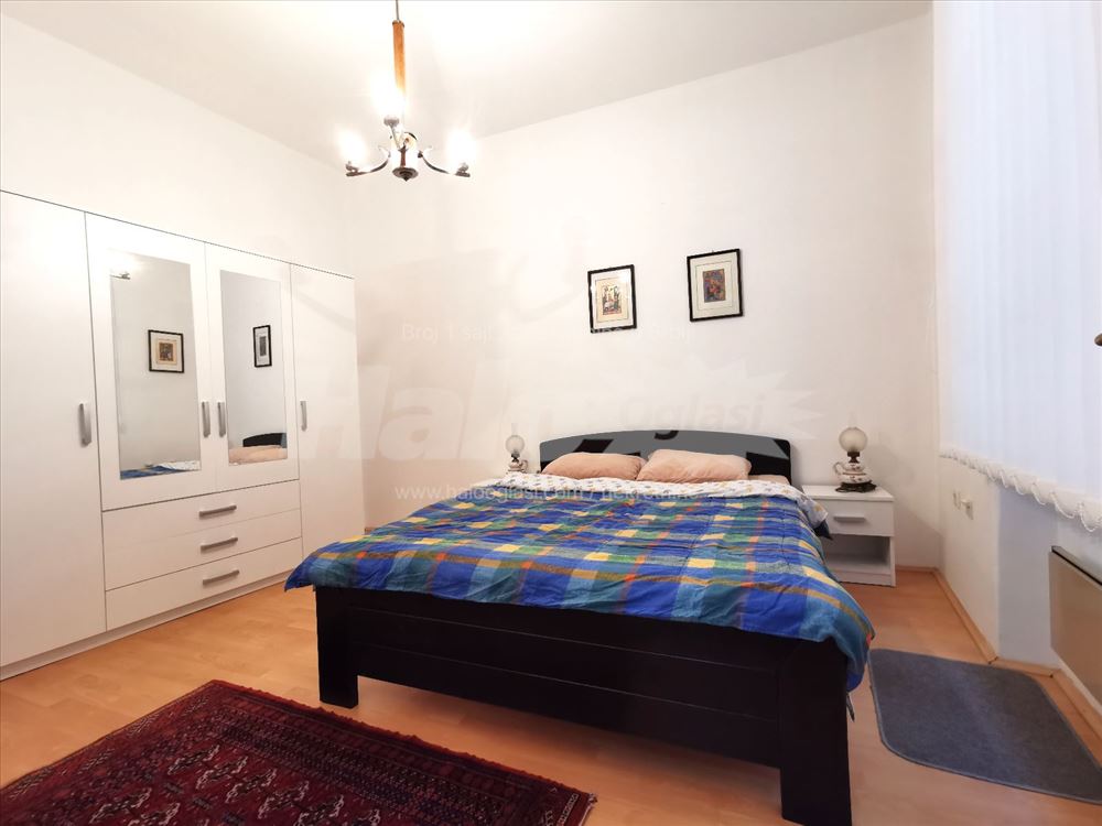 Namešten trosoban stan, Vračar kod Hrama — 3