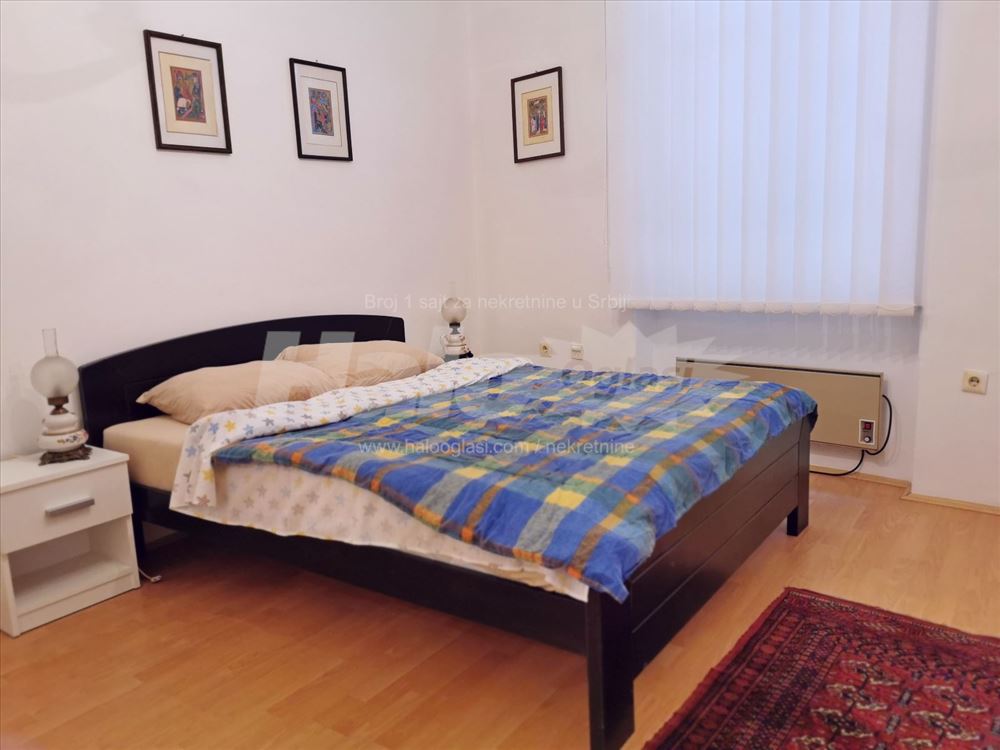 Namešten trosoban stan, Vračar kod Hrama — 4