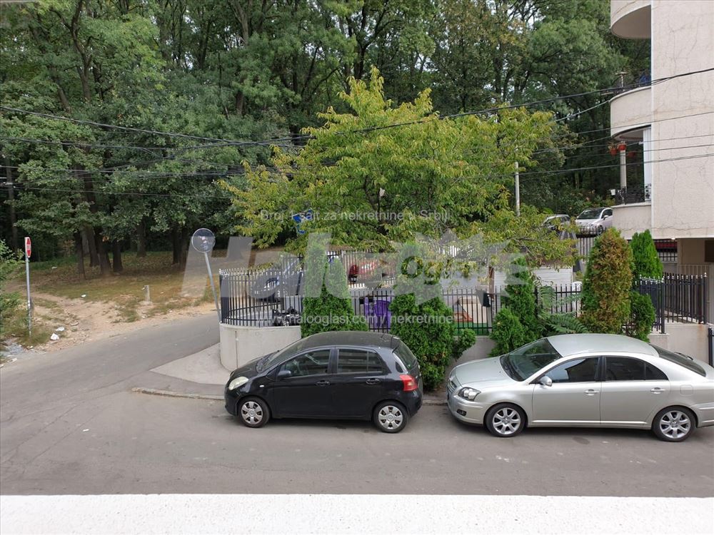 Nameštena garsonjera,35m2,zvezdarska šuma,1 osoba — 7