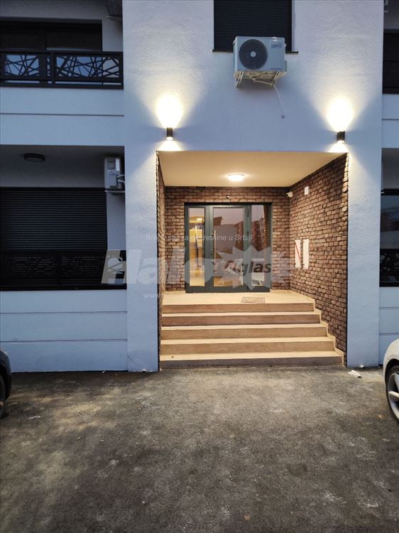 N.Beograd-Ledine nov lux stan 2.0, 42m², parking — 2