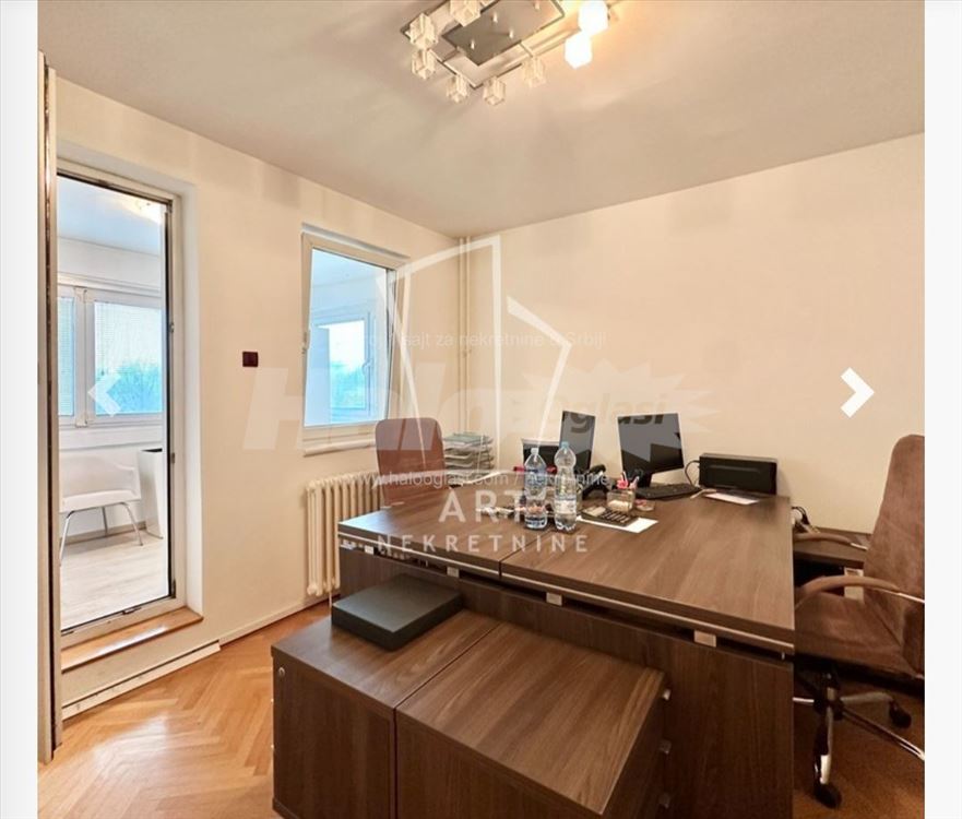 NBG - poslovni prostor 8 kancelarija, 2 terase — 4
