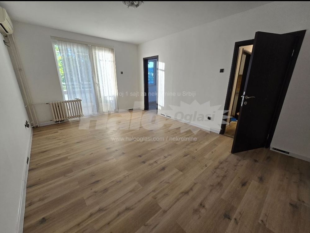 NBG renoviran svetao 1.5soban stan Dr Ivana Ribara — 2