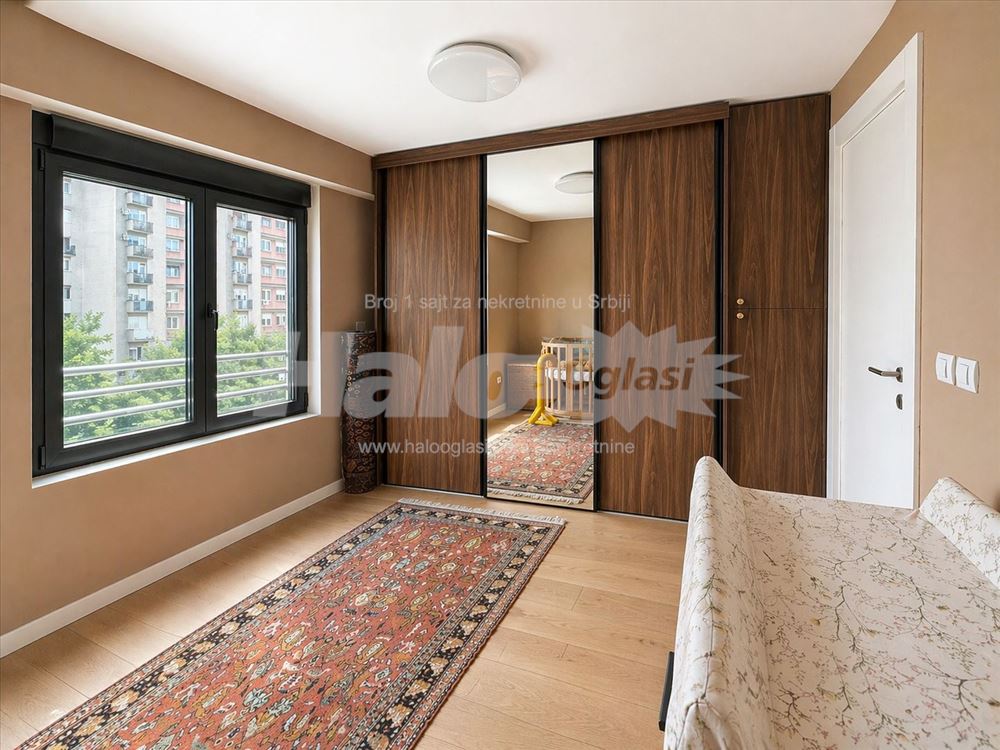 Neimar 69m², trosoban, 2 kupatila, garaža, svetao — 9
