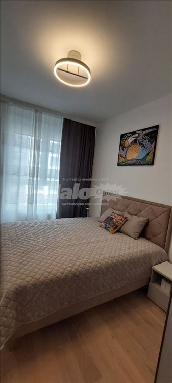 Newport, blok 65, nov, namesten, neuseljavan — 12