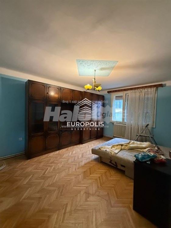 Nikolaja Gogolja, Banovo brdo, Čukarica — 5