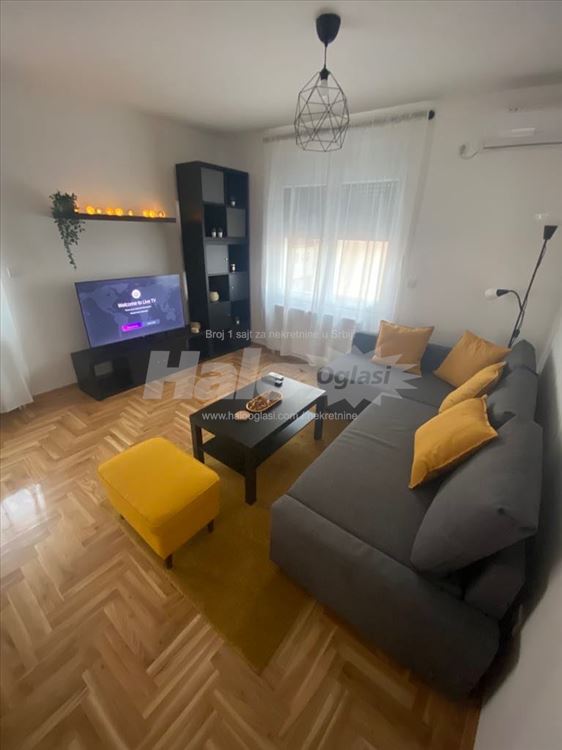 Nov dvosoban stan Mirijevo 3 — 6