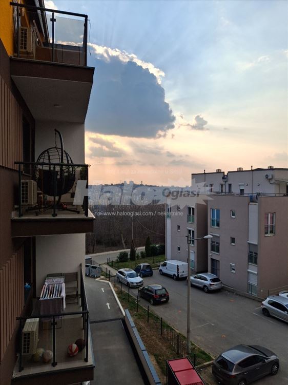 Lep, potpuno nov stan u Rudi Čajevca — 10