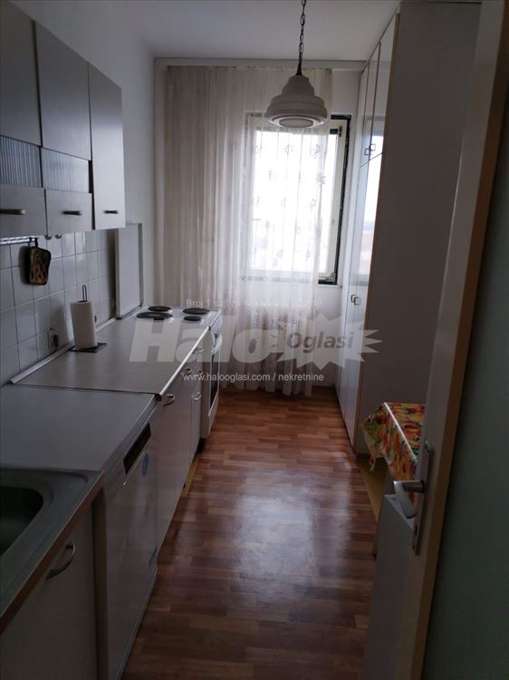 Nov, Lep, opremljen 2.0 sa parkingom. — 10