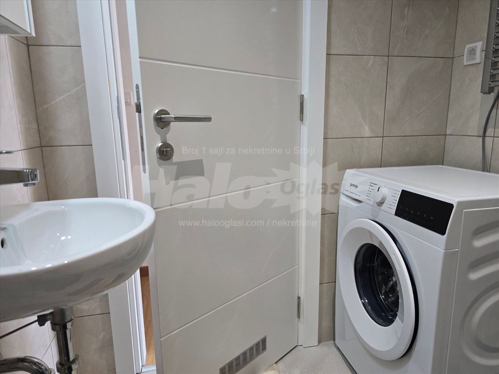 Nov LUX 3.0 stan Bele vode sa garažom — 8