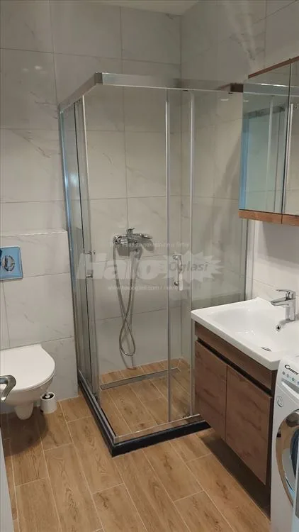 Nov lux opremljen stan 55 m2 centar Obrenovca — 5