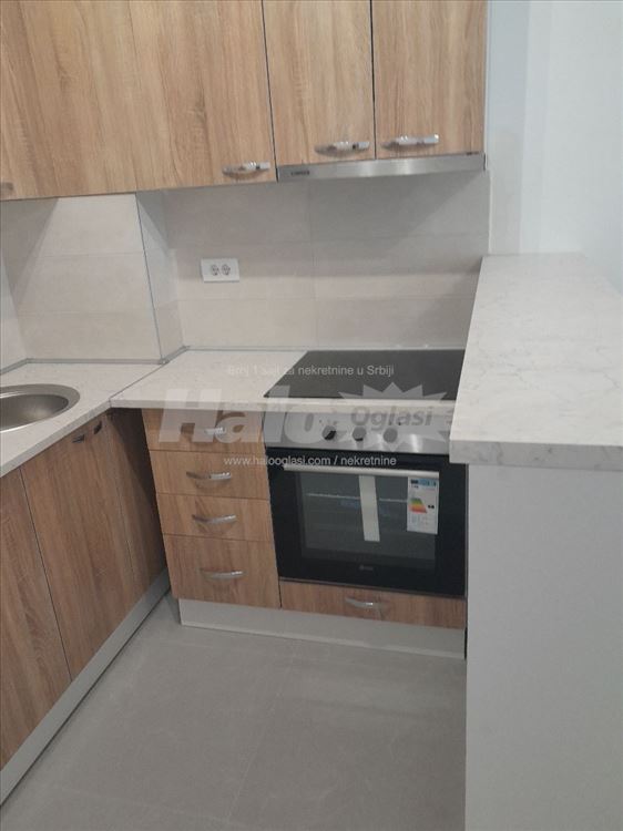 Nov lux stan na Ledinama Novi Beograd — 15