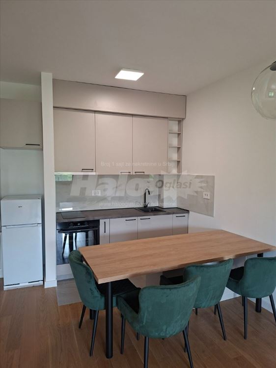 Nov lux stan/poslovni apartman — 3