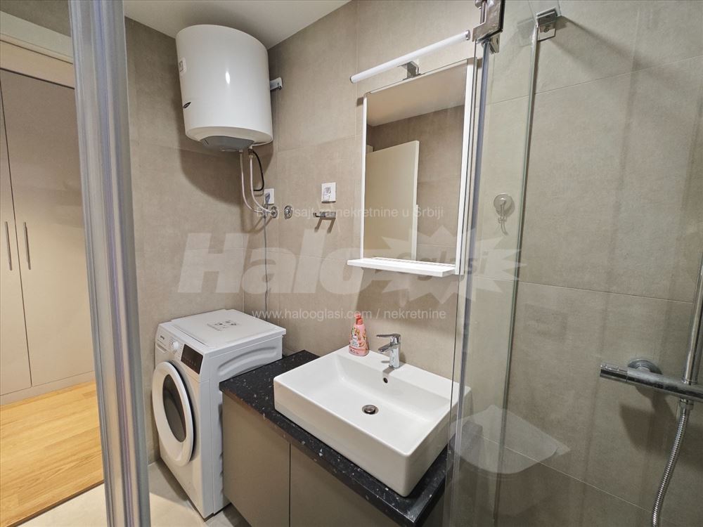 Nov, neuseljavan stan, Lion, Viva Residences — 12