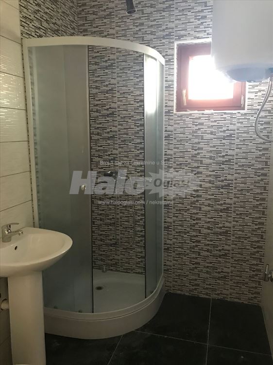 Nov Stan 25m2 Batajnica Stevana Dubajića — 2