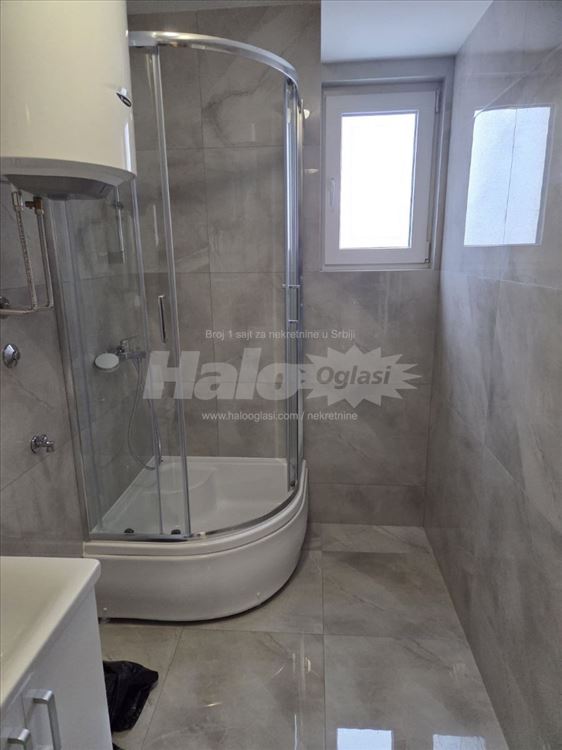 NOV stan Batajnica 41m² — 8